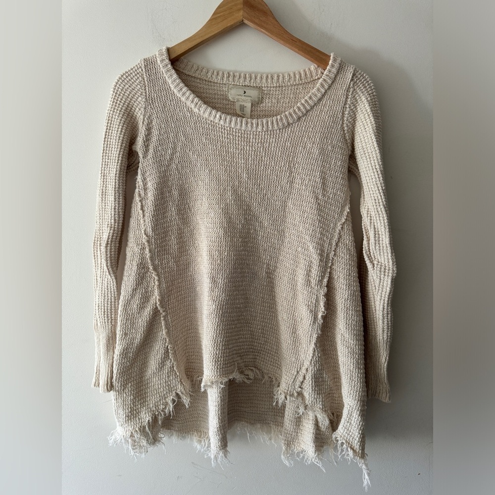 Ruby Moon Western‎ Raw Hem Long Sleeve Sweater